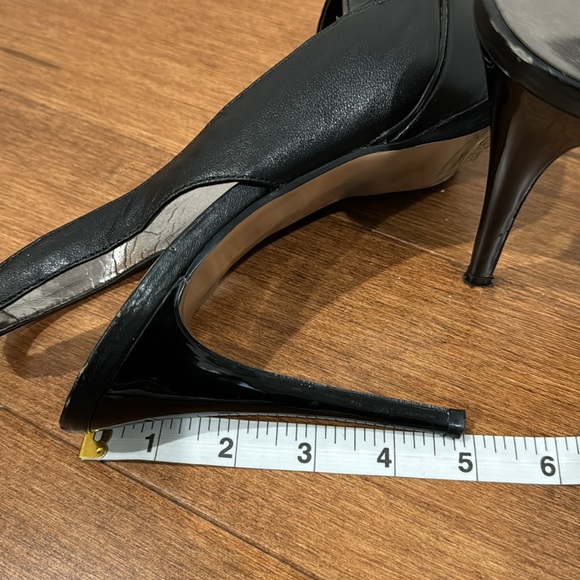 Black Bebe heels - Picture 5 of 5